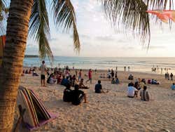 Spiaggia di Kuta al tramonto