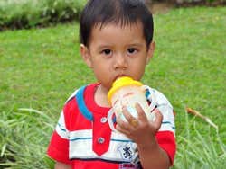 Bambino balinese